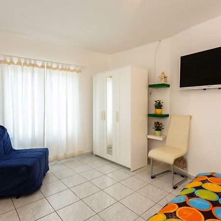 ורבניק Apartments Danica מראה חיצוני תמונה
