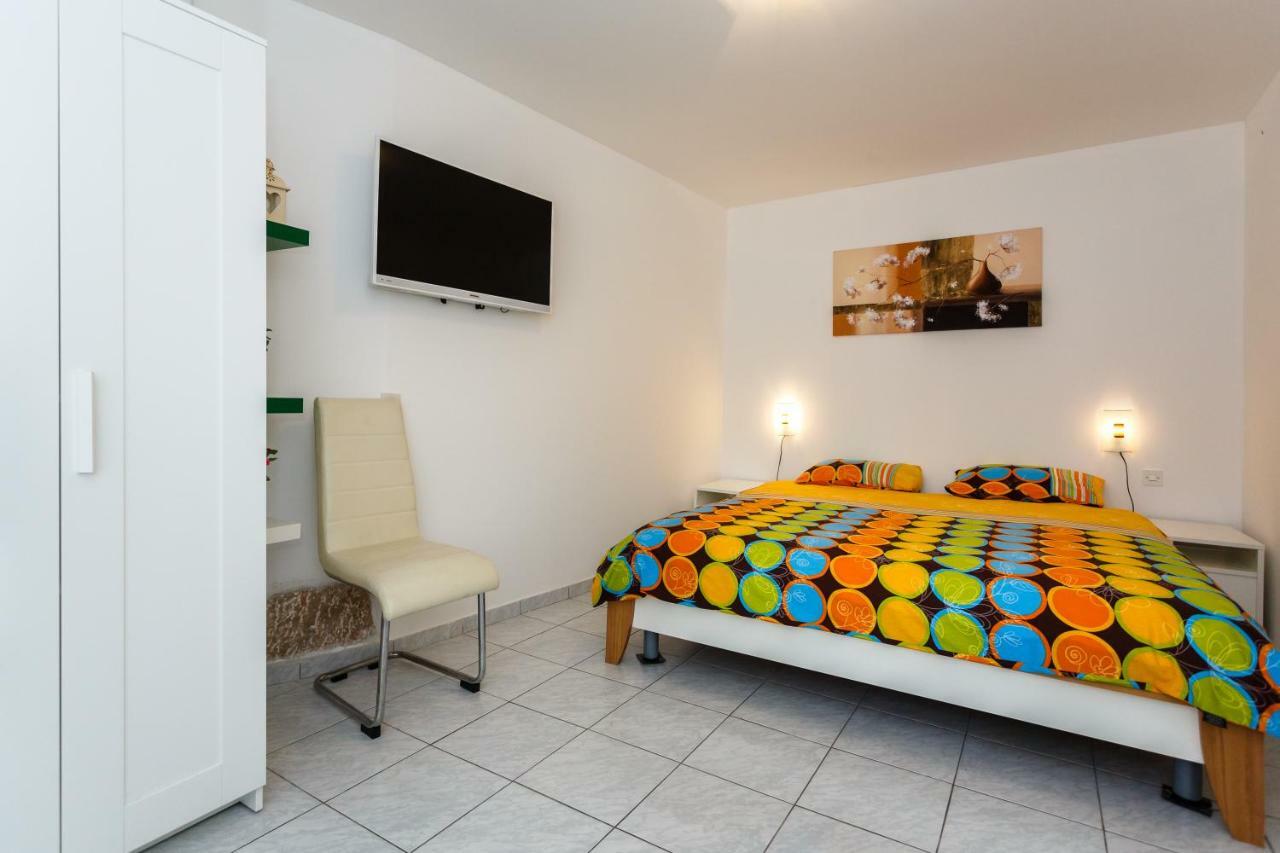 ורבניק Apartments Danica מראה חיצוני תמונה