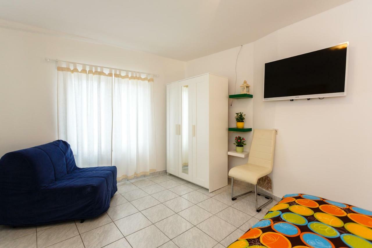 ורבניק Apartments Danica מראה חיצוני תמונה