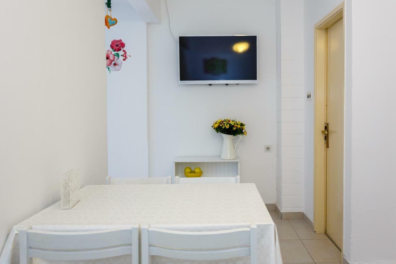 ורבניק Apartments Danica מראה חיצוני תמונה